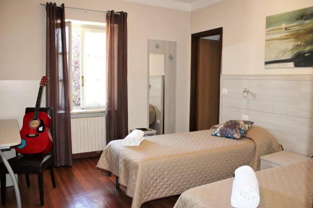 Nuovo Hotel Giardini Bra Exteriör bild